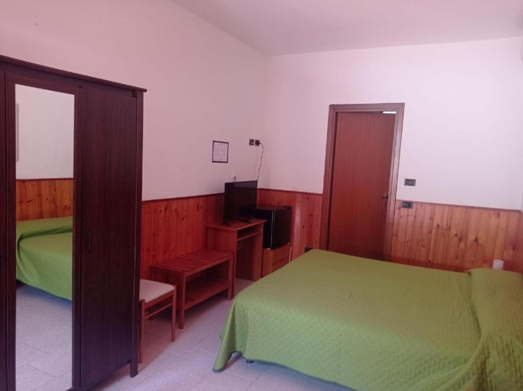 Caponago Albergo Brioschi מראה חיצוני תמונה